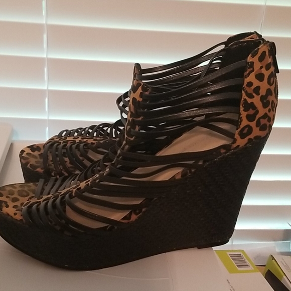 Wedges - Picture 2 of 3
